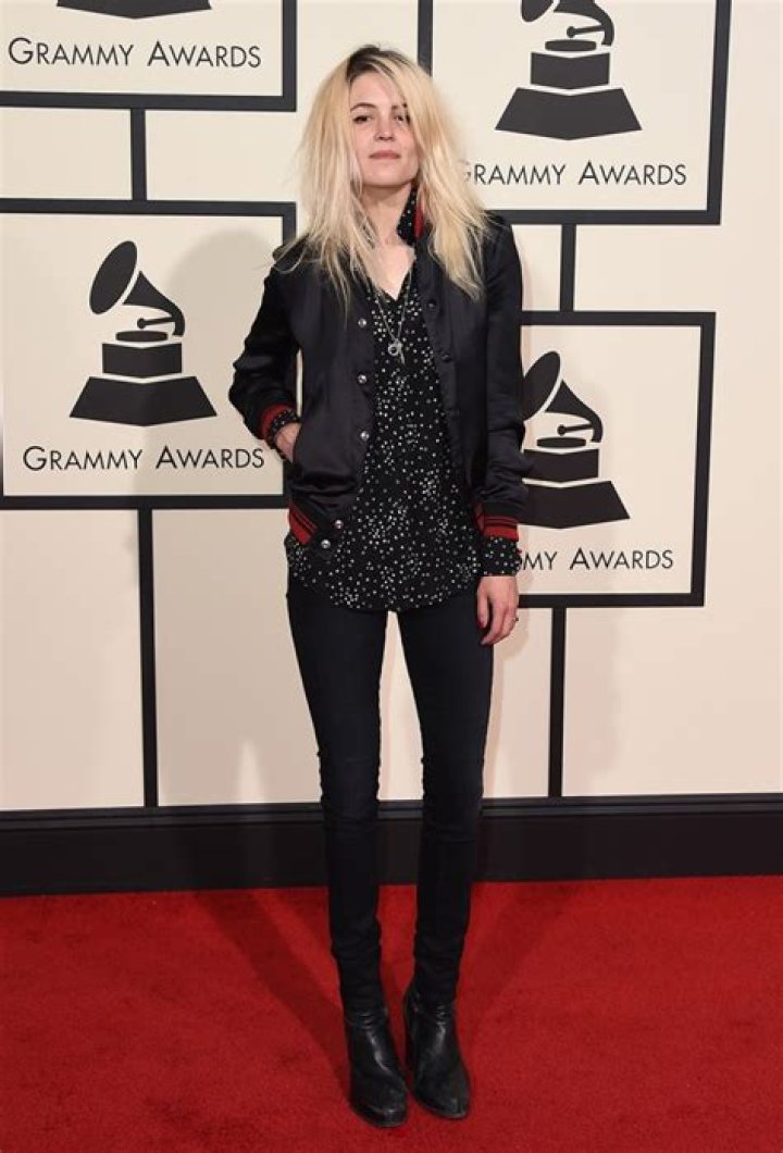 Alison Mosshart’s biography, net worth, fact, career, awards and life story