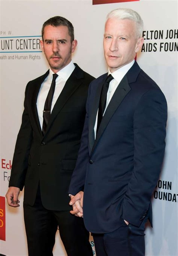 Anderson Cooper's French Love Life: Meet His Longtime Partner