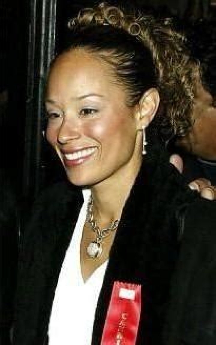 How Old Is Deborah Herron? Find Out The Age Of The Actress