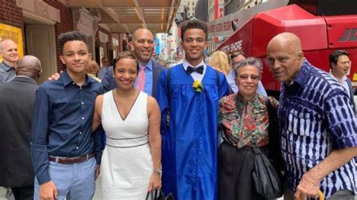 Hakeem Jeffries' Family: A Look At His Personal Life