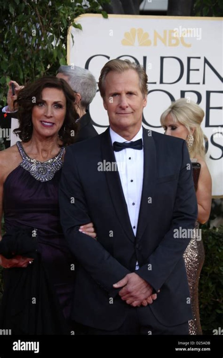 Jeff Daniels And Wife: A Timeless Hollywood Love Story