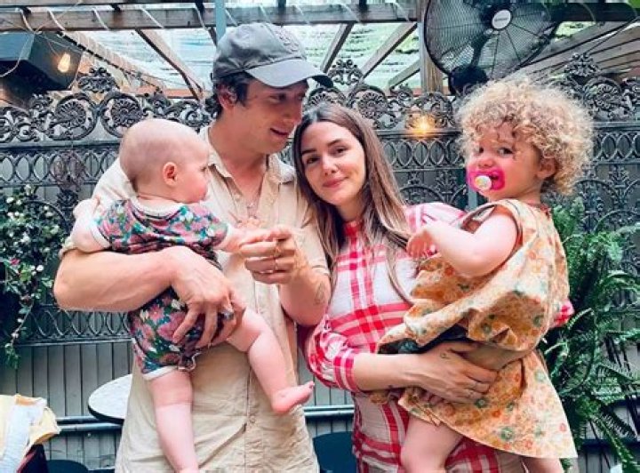 Jeremy Allen White Family: Is He Related To Paul Reubens? Relationship &amp; Net Worth