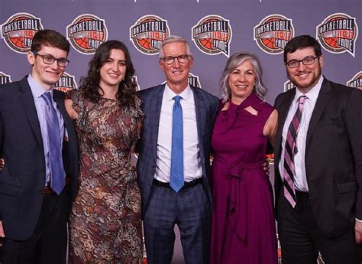Mike Breen Family: Meet The Beloved Broadcaster's Family