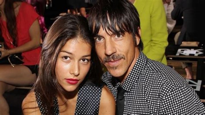 The Intimate Life Of The Red Hot Chili Peppers' Lead Singer: Unveiling His Girlfriend's Identity