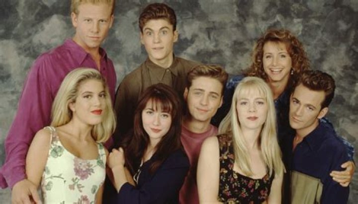 The Rise And Fall Of Emily On 90210: A Behind-the-Scenes Look