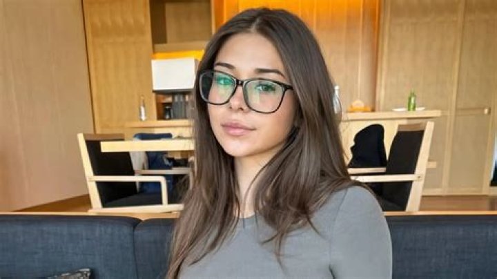 Unveiling The Controversy: The Sophie Raiin Leak